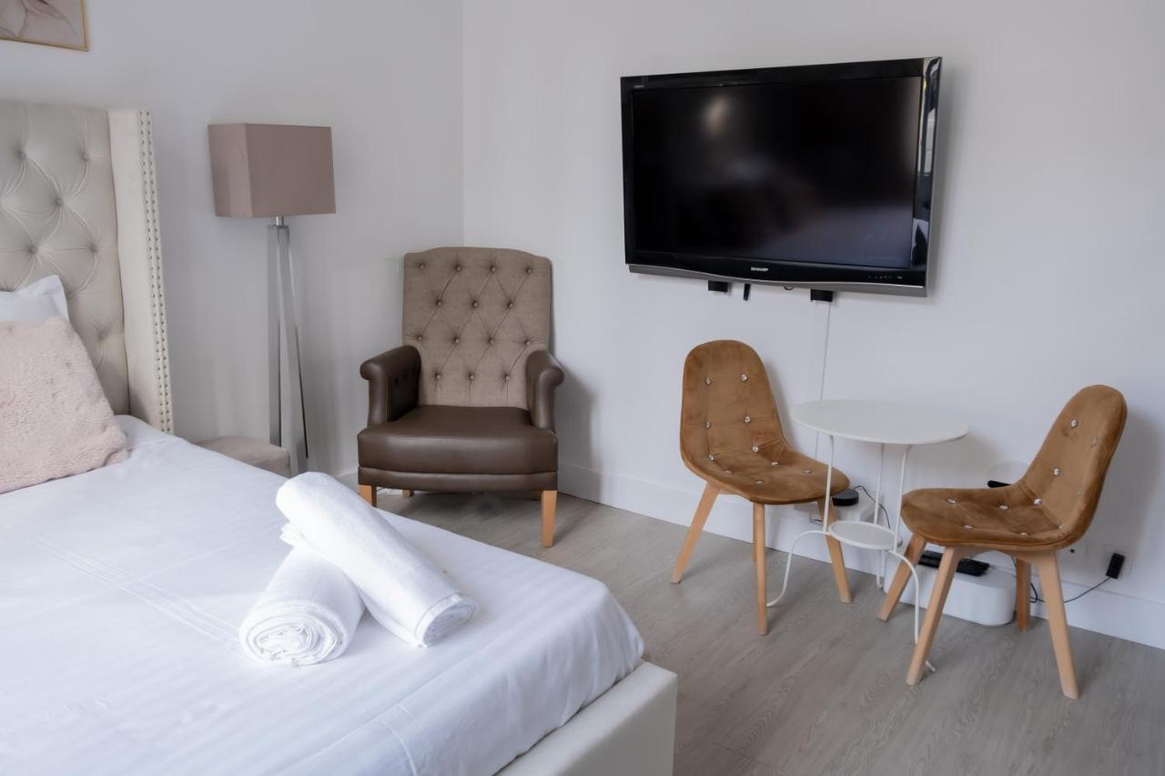 Residence Peace Le Bourget Bagian luar foto