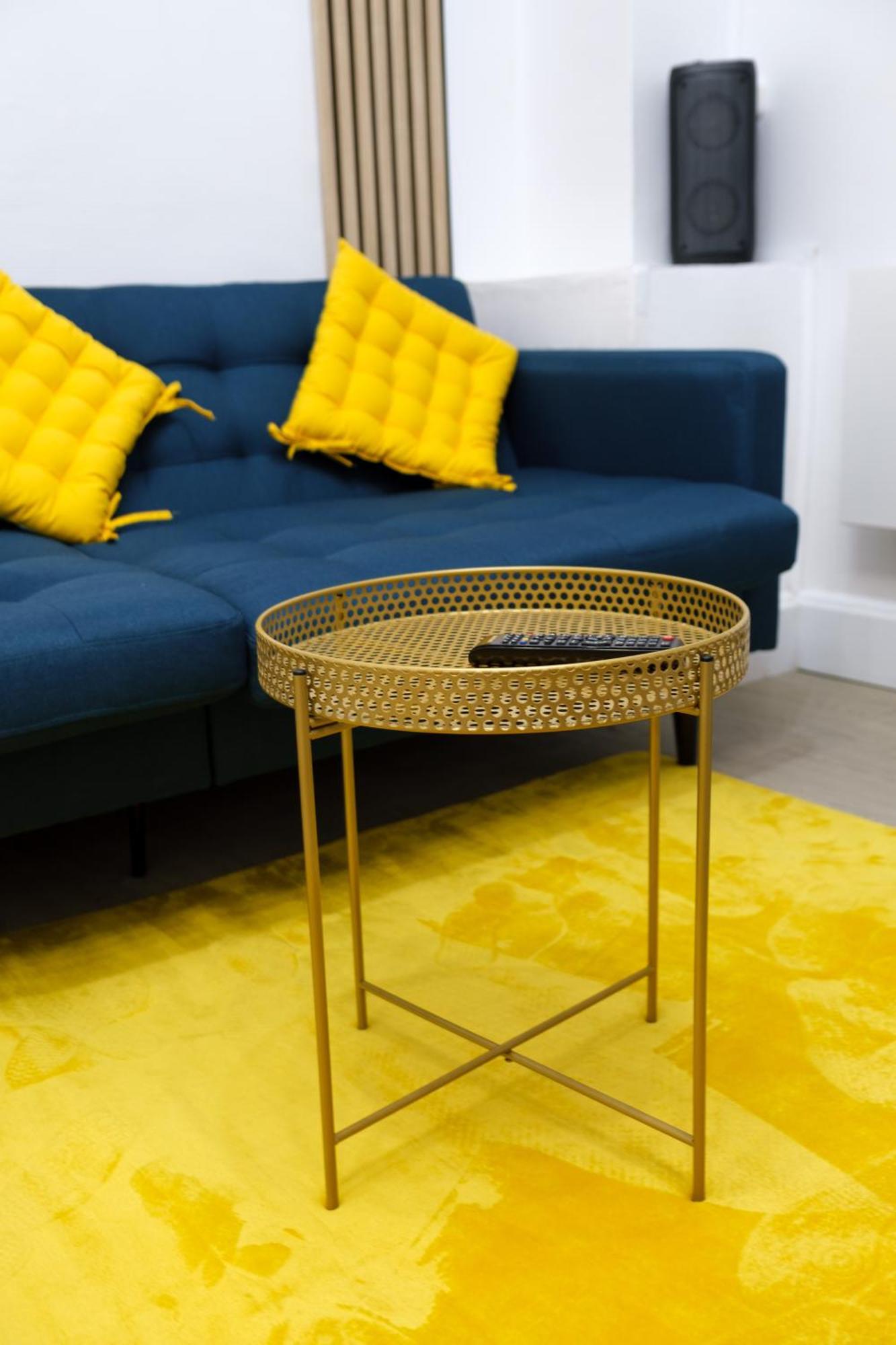 Residence Peace Le Bourget Bagian luar foto